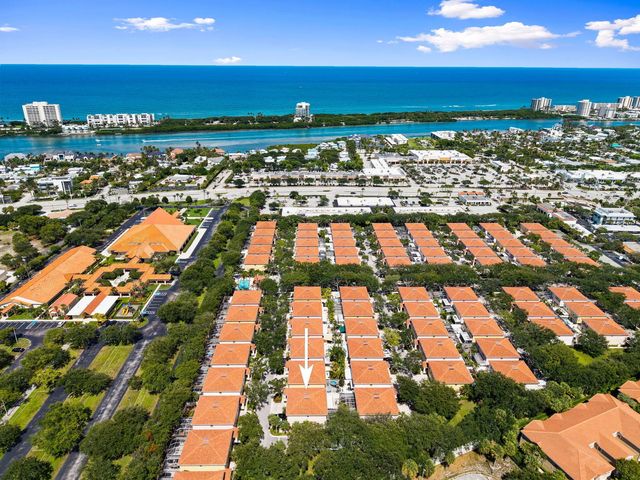2 of 49 - 48 Live Oak Circle, Jupiter, FL