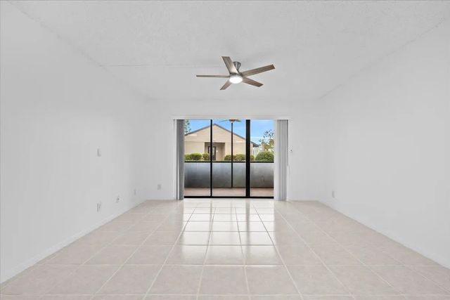 4 of 22 - 708 Sunny Pine Way #b1, Greenacres, FL