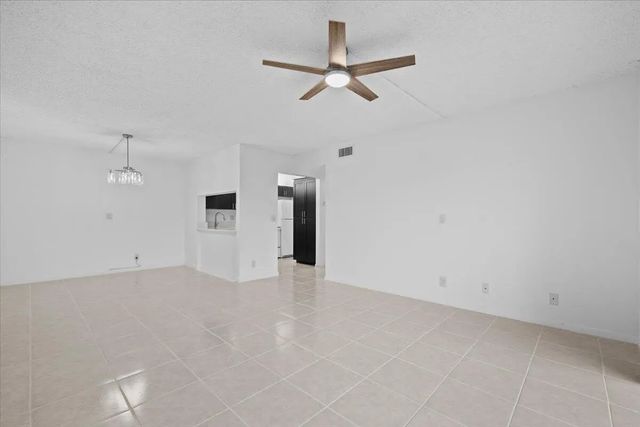 5 of 22 - 708 Sunny Pine Way #b1, Greenacres, FL