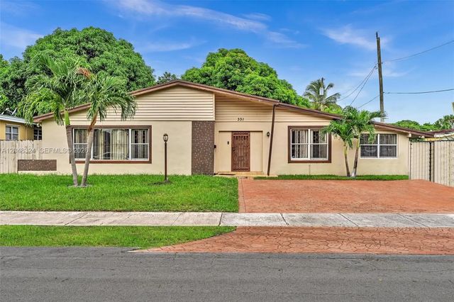 331 Ne 176th Street, North Miami Beach