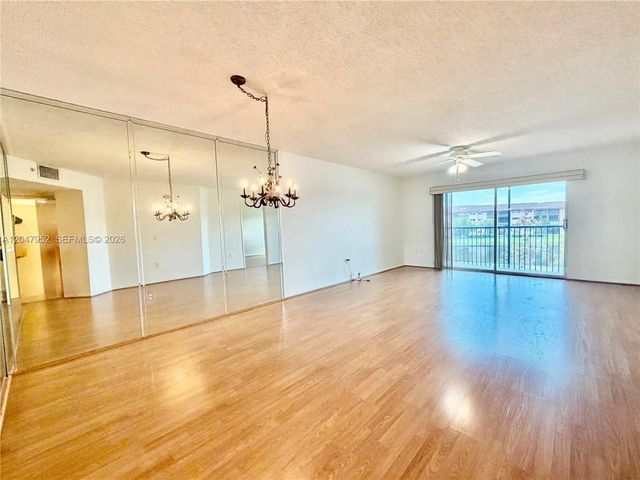 1351 Sw 141st Avenue #308g, Pembroke Pines