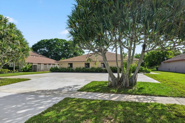 2 of 86 - 1262 The 12th Fairway, Wellington, FL
