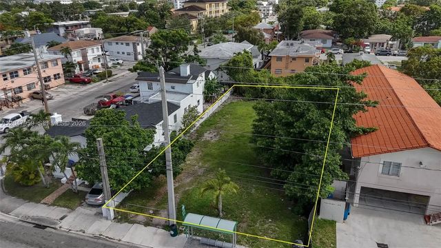 2 of 20 - 1877 Sw 7th Street, Miami, FL