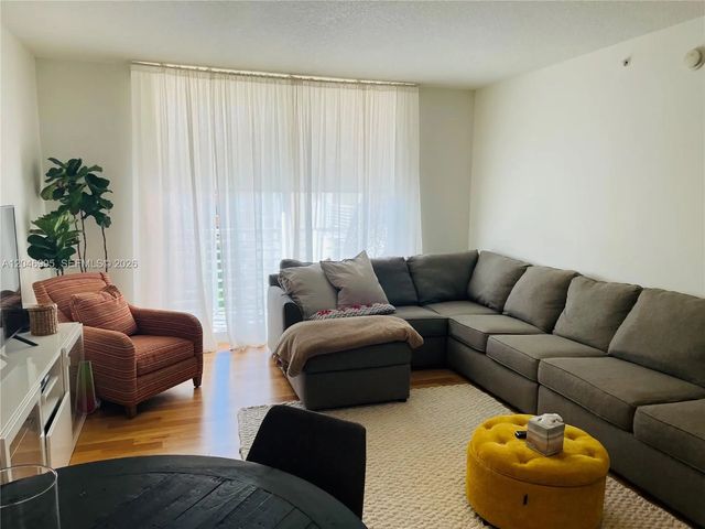 3 of 22 - 2775 Ne 187 Street #628, Aventura, FL