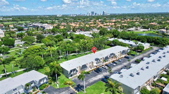 3 of 50 - 933 Ne 24th Avenue #169, Hallandale Beach, FL