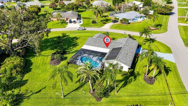 5 of 65 - 2001 Se Allamanda Drive, Port St. Lucie, FL