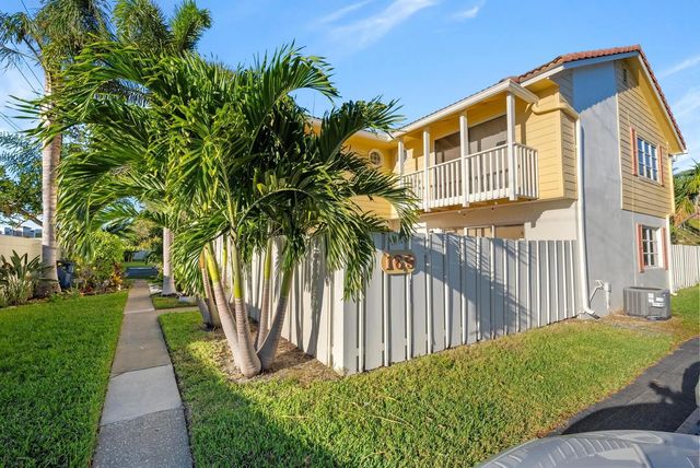 2 of 23 - 169 Seabreeze Circle, Jupiter, FL