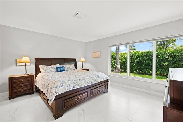 4 of 71 - 1431 S Ocean Boulevard #68, Pompano Beach, FL