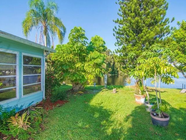 4 of 21 - 6910 Se Morningside Drive, Stuart, FL