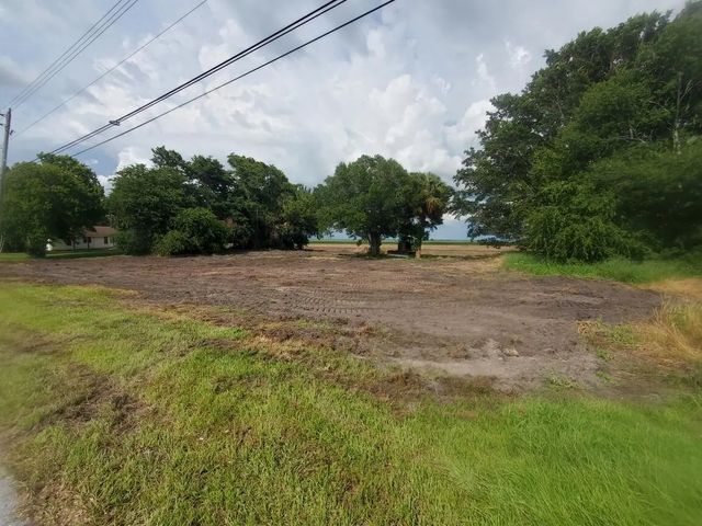 3 of 8 - 14744 Us Highway 441 Highway, Canal Point, FL