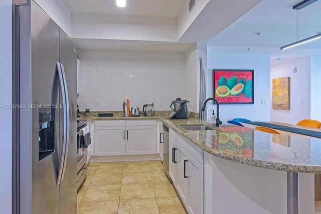 5 of 20 - 7285 Sw 90th Street #d613, Miami, FL
