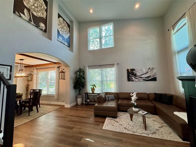 5 of 32 - 12917 Sw 23rd Street, Miramar, FL