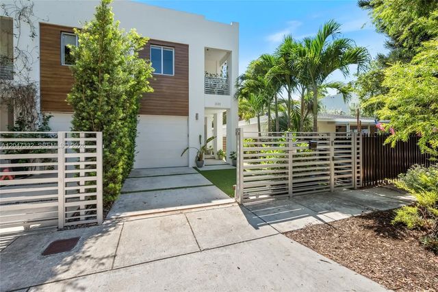2 of 40 - 3139 Ohio Street #3139, Coconut Grove, FL