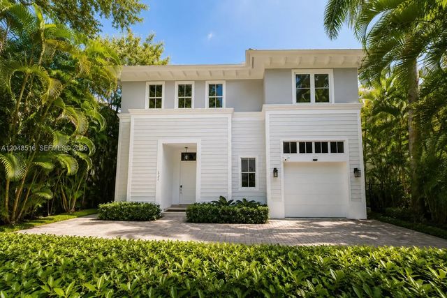 4724 Sw 72nd Street, Miami