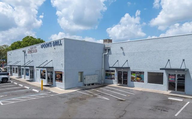 2 of 9 - 3849 Nw 19th Street #3849, Lauderdale Lakes, FL