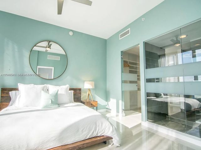 4 of 24 - 2100 Park Avenue #406, Miami Beach, FL