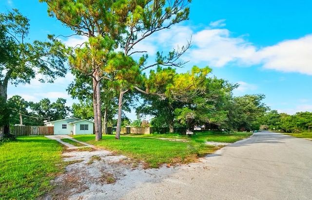 3516 Avenue F, Fort Pierce