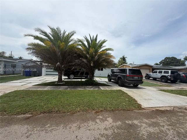2 of 40 - 7525 Roosevelt Street, Hollywood, FL