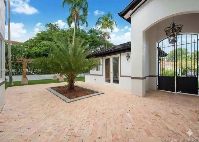 3 of 16 - 8164 Sw 171st Street, Palmetto Bay, FL