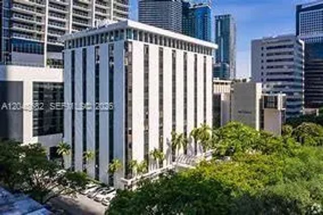 1000 Brickell Avenue #7f, Miami