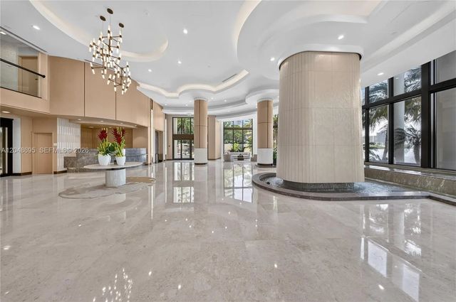 4 of 46 - 2800 Island Boulevard #302, Aventura, FL