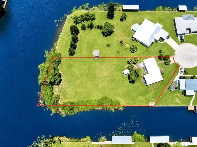 3 of 28 - 2717 Se 32nd Street, Okeechobee, FL