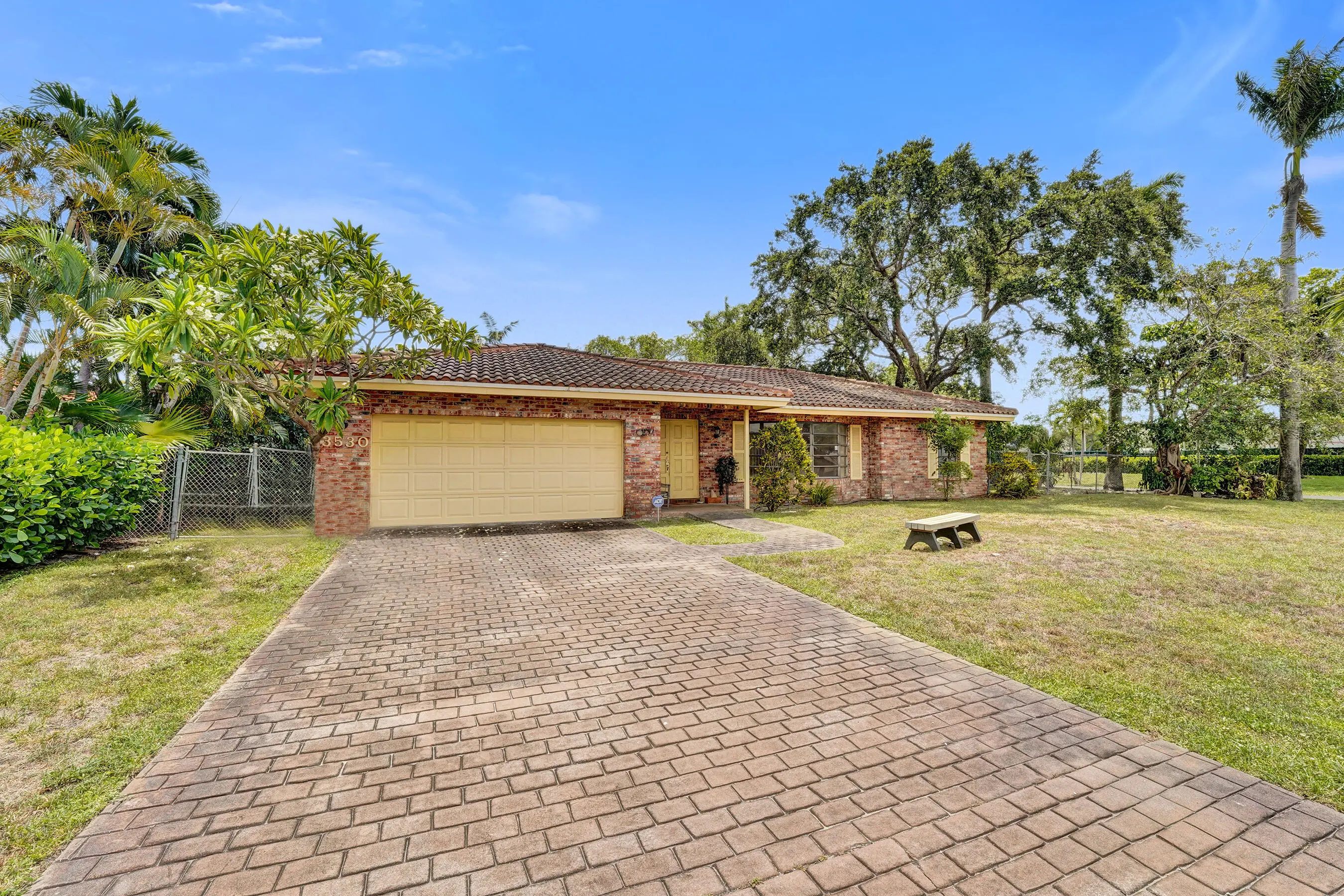 3530 Ne 25th Terrace, Fort Lauderdale