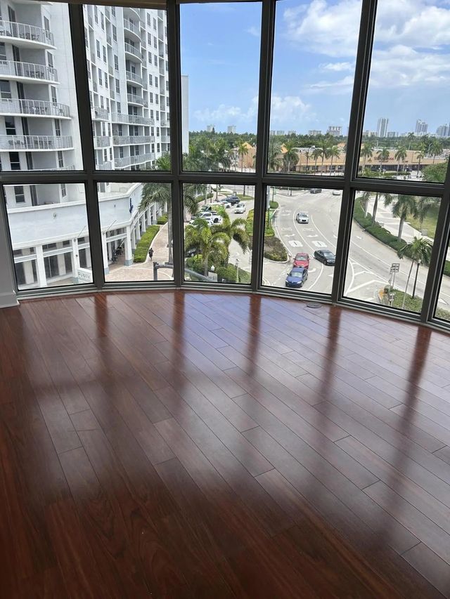 1830 Radius Drive #514, Hollywood