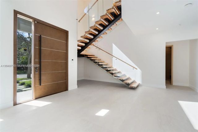 5 of 43 - 801 Se 11th Court, Fort Lauderdale, FL