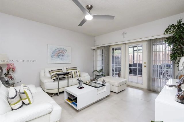 7032 Sw 23rd Street #16, Davie