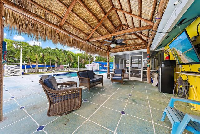 2 of 19 - 1005 Mohawk Street, Jupiter, FL