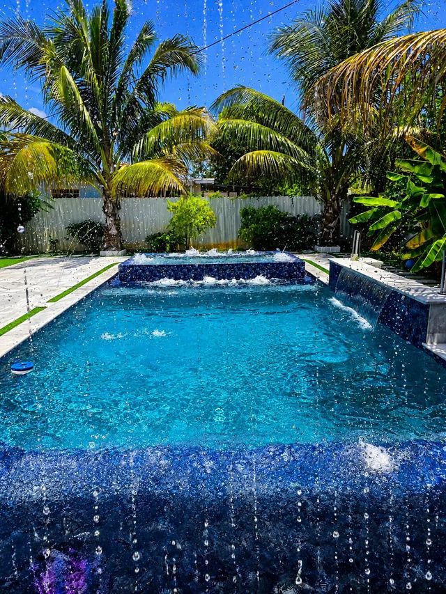 3 of 37 - 1902 Baythorne Road, West Palm Beach, FL