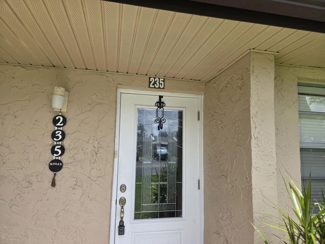 235 Lake Meryl Drive #235, West Palm Beach