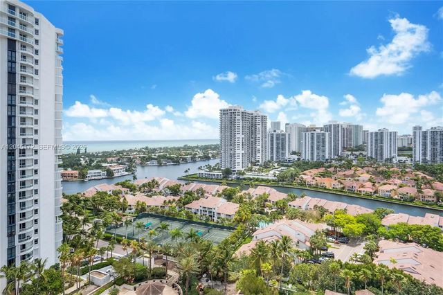 2 of 16 - 21055 Yacht Club Drive #2005, Aventura, FL