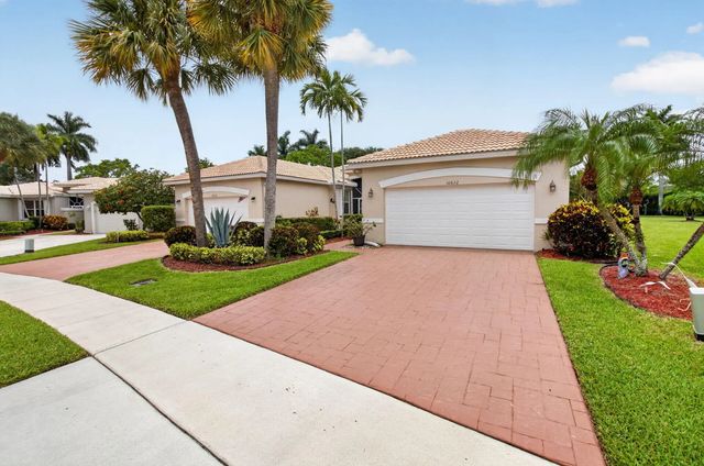 2 of 58 - 10632 Royal Caribbean Circle, Boynton Beach, FL