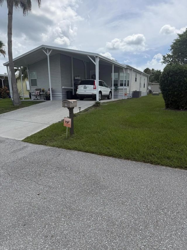 11 Nuevo Leon Road, Port St. Lucie