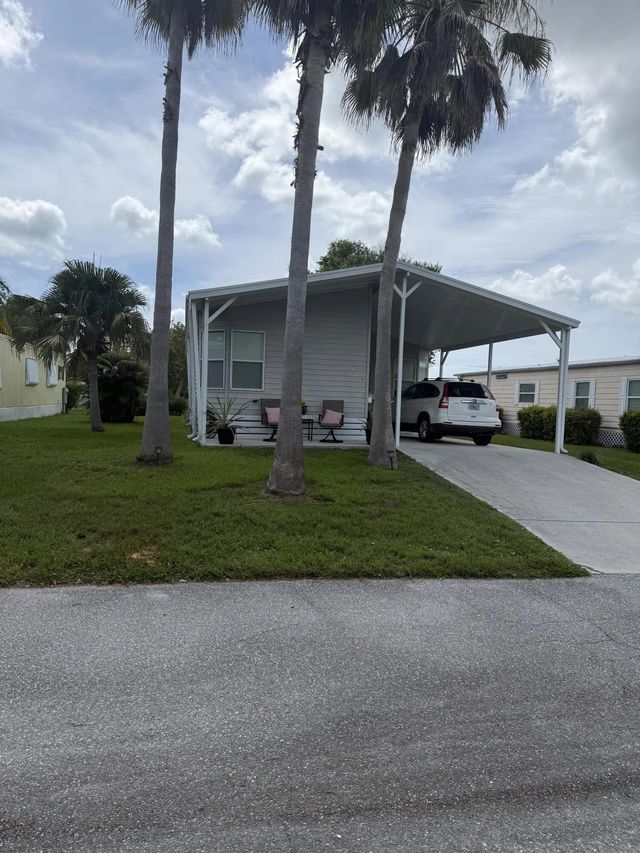 3 of 29 - 11 Nuevo Leon Road, Port St. Lucie, FL