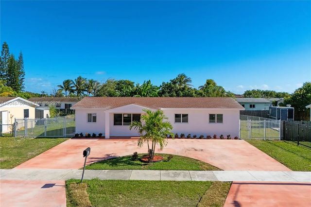 22503 Sw 113th Place, Miami