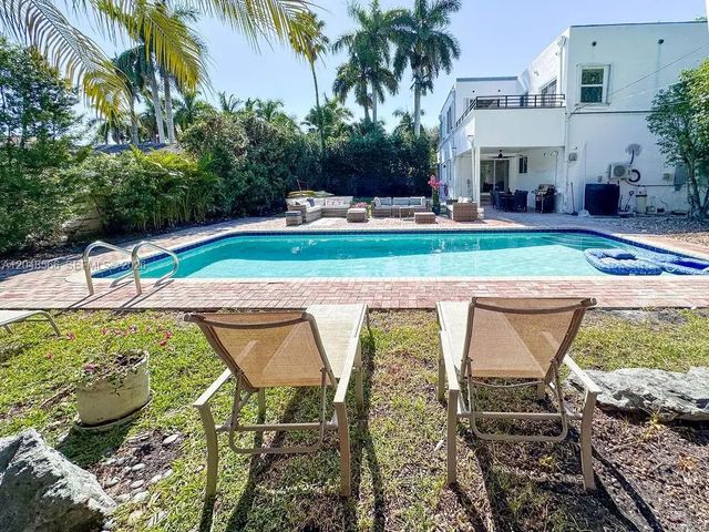 2 of 65 - 1255 Jackson Street, Hollywood, FL