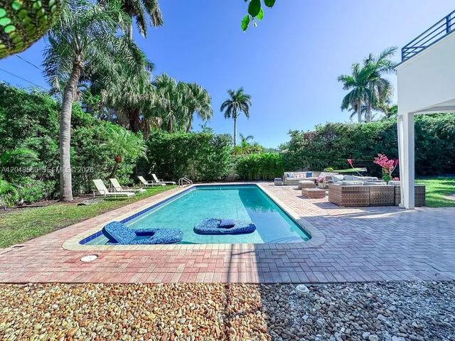 3 of 65 - 1255 Jackson Street, Hollywood, FL