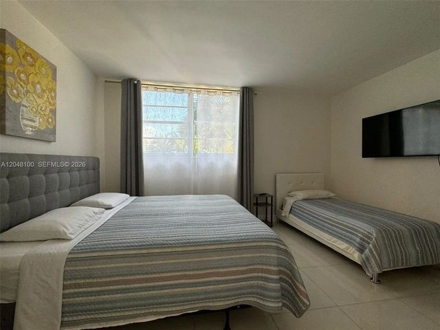 5 of 17 - 3901 S Ocean Drive #3u, Hollywood, FL