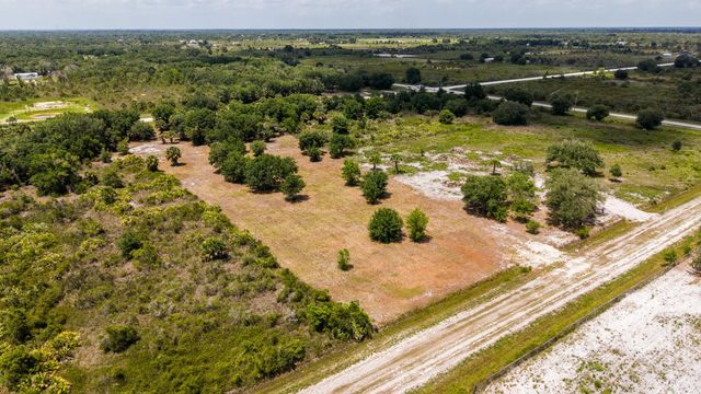 4 of 10 - 19371 Nw 254th Street, Okeechobee, FL