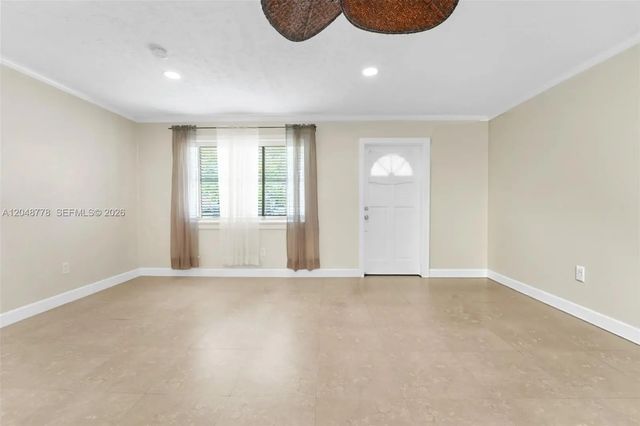 4 of 41 - 1759 W Mowry Court, Homestead, FL