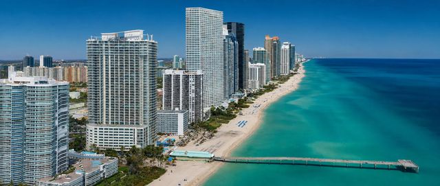 4 of 67 - 16901 Collins Avenue #3002, Sunny Isles Beach, FL