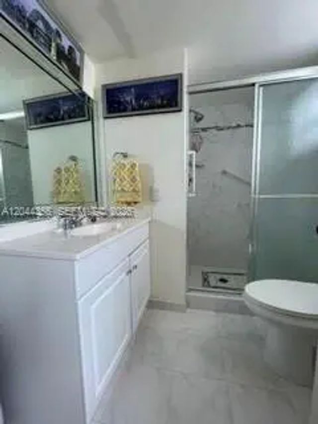 4 of 10 - 9010 Sunrise Lakes Boulevard #301, Sunrise, FL