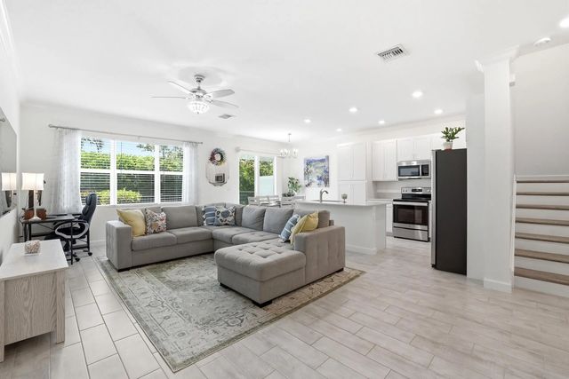 4 of 34 - 4779 Navali Drive, Lake Worth, FL