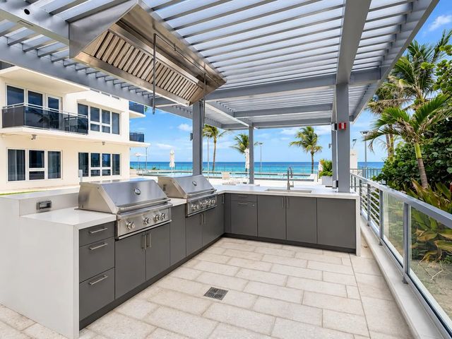 3 of 37 - 2066 N Ocean Boulevard #4nw, Boca Raton, FL