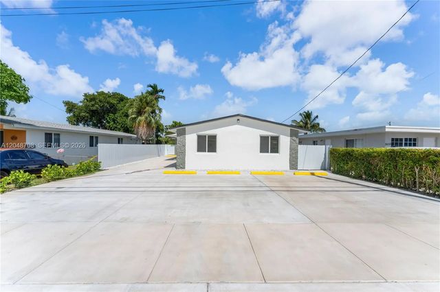 2 of 49 - 3515-3517 Sw 91st Avenue, Miami, FL