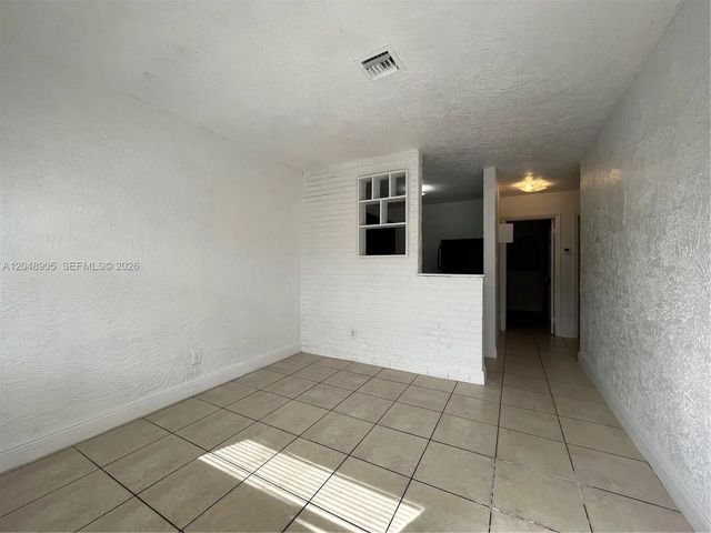 5 of 17 - 3028 Nw 2nd Street, Pompano Beach, FL