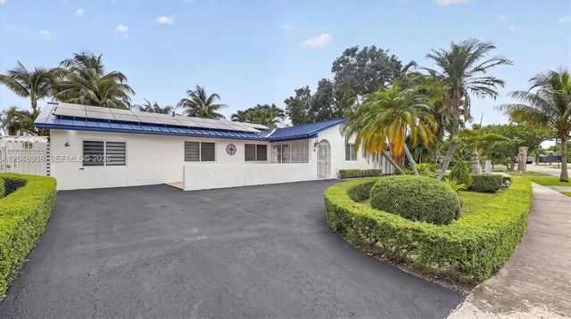 3 of 70 - 15022 Sw 67th Lane, Miami, FL